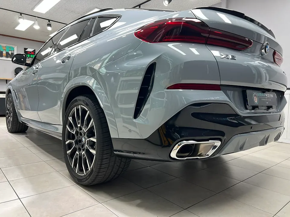 BMW X6 G06 カーラッピング事例|費用目安・仕上がり 施工写真 1-3