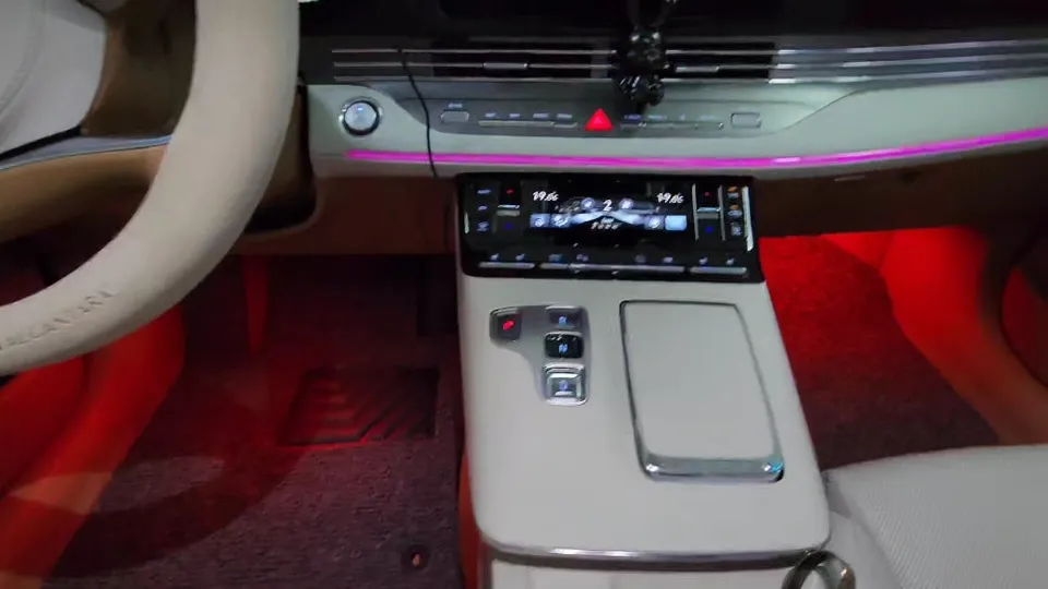 Hyundai Grandeur IG ambient lighting - Hyundai Grandeur IG Ambient Lighting Review — Enhanced Interior photo 3