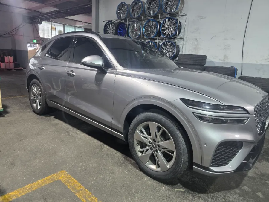 Genesis GV70のホイールリペア・塗装事例 写真
