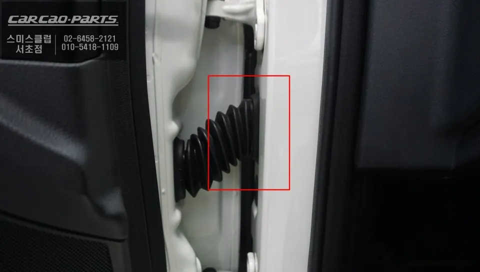 Mercedes-Benz E200 W213 oem options - Mercedes-Benz E200 Factory Option Blind Spot Assist Review photo 4