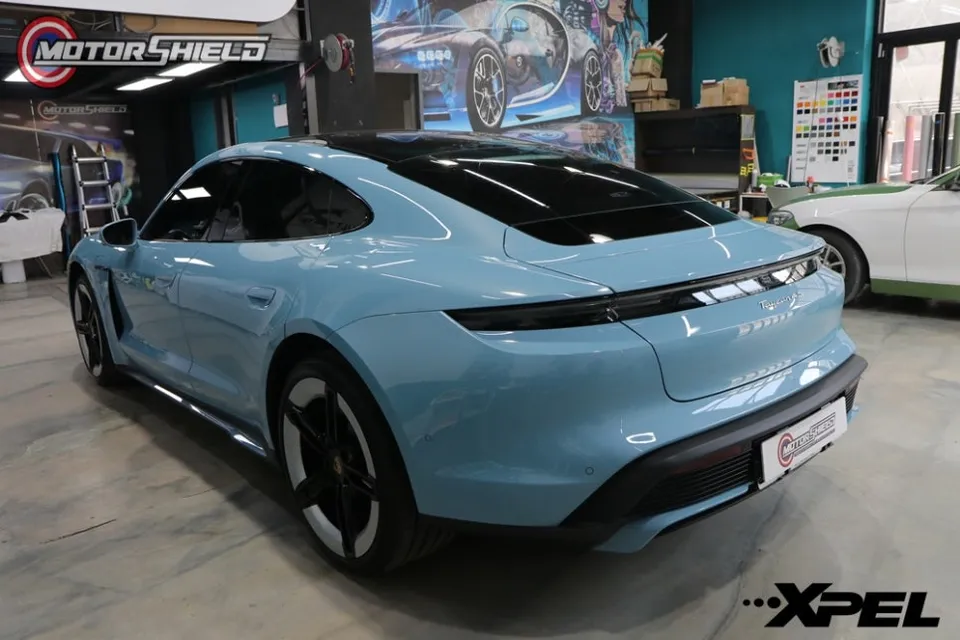 ポルシェ タイカン4S PPF施工事例|費用目安・仕上がり 施工写真 2-2