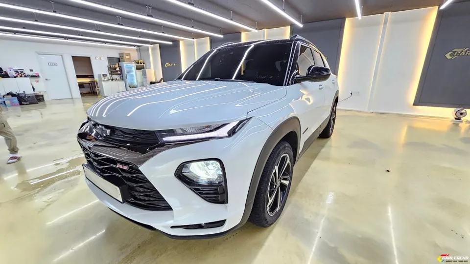 Chevrolet Trailblazer Ambient Lighting Review — Enhanced Interior photo 2
