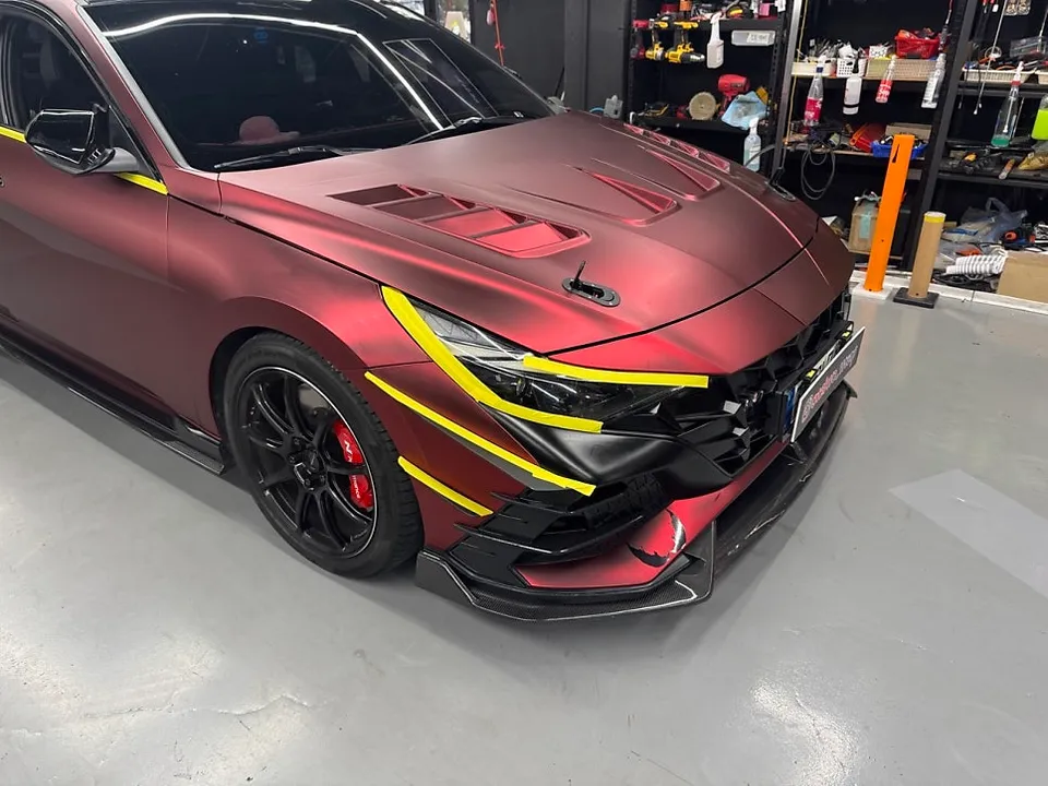 Hyundai Elantra Nのカーラッピング事例｜映画キャラカスタム 施工写真 3-2