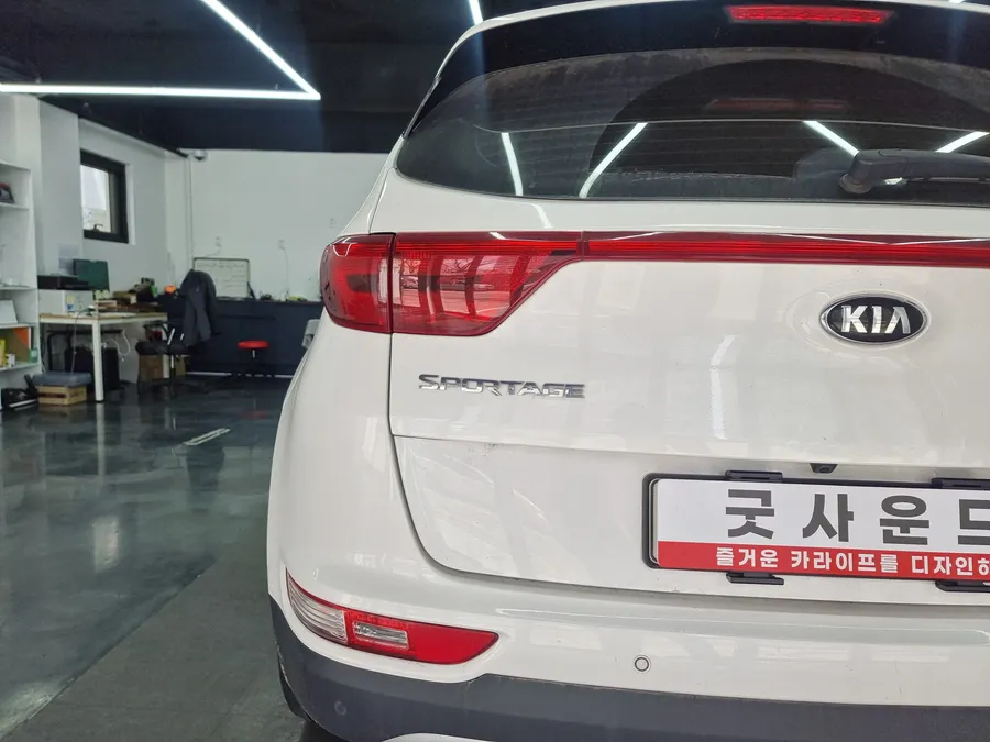 Kia Sportage QLのAndroid Auto・CarPlay取付事例 写真