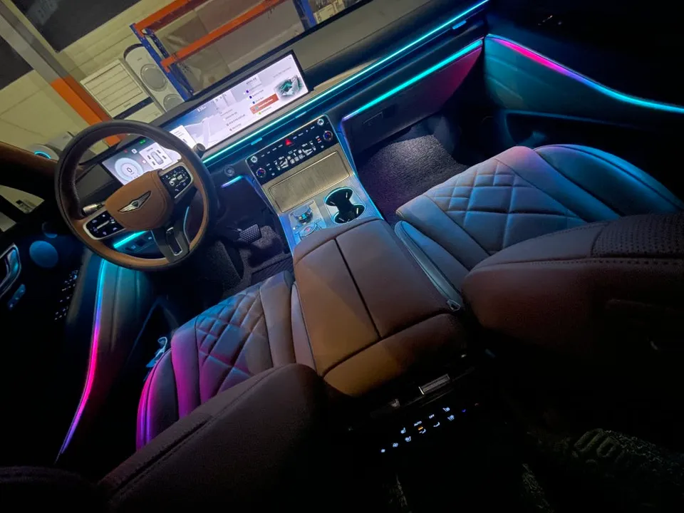 Genesis GV80 Facelift ambient lighting - Genesis GV80 Facelift Ambient Lighting Review — Cost & Features photo 4