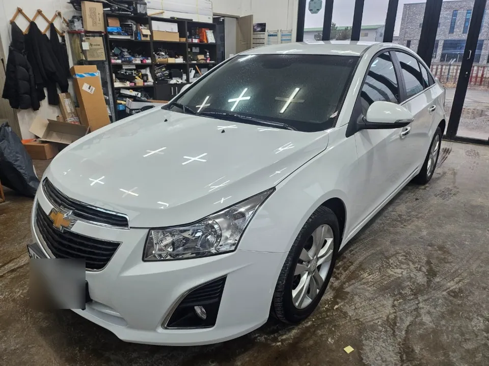 Chevrolet CruzeのPPF施工事例｜費用目安と仕上がり 施工写真 1-1