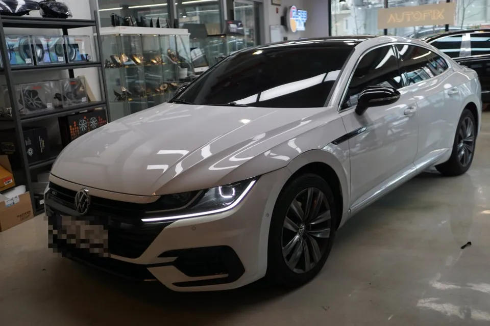 Volkswagen Arteon oem options installation result