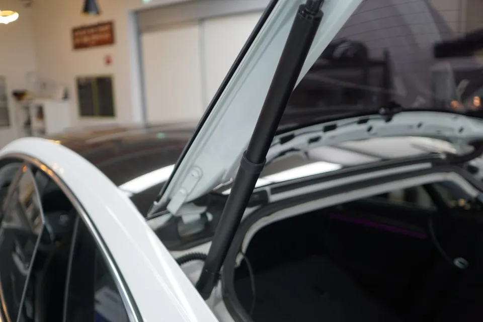 Volkswagen Arteon oem options - Volkswagen Arteon Power Trunk Retrofit Review photo 3