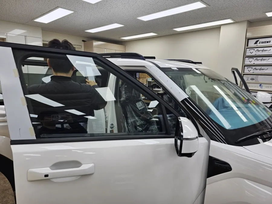 Hyundai Santa Fe MX5 window tinting - Hyundai Santa Fe MX5 Window Tinting Review - KBR Film photo 3