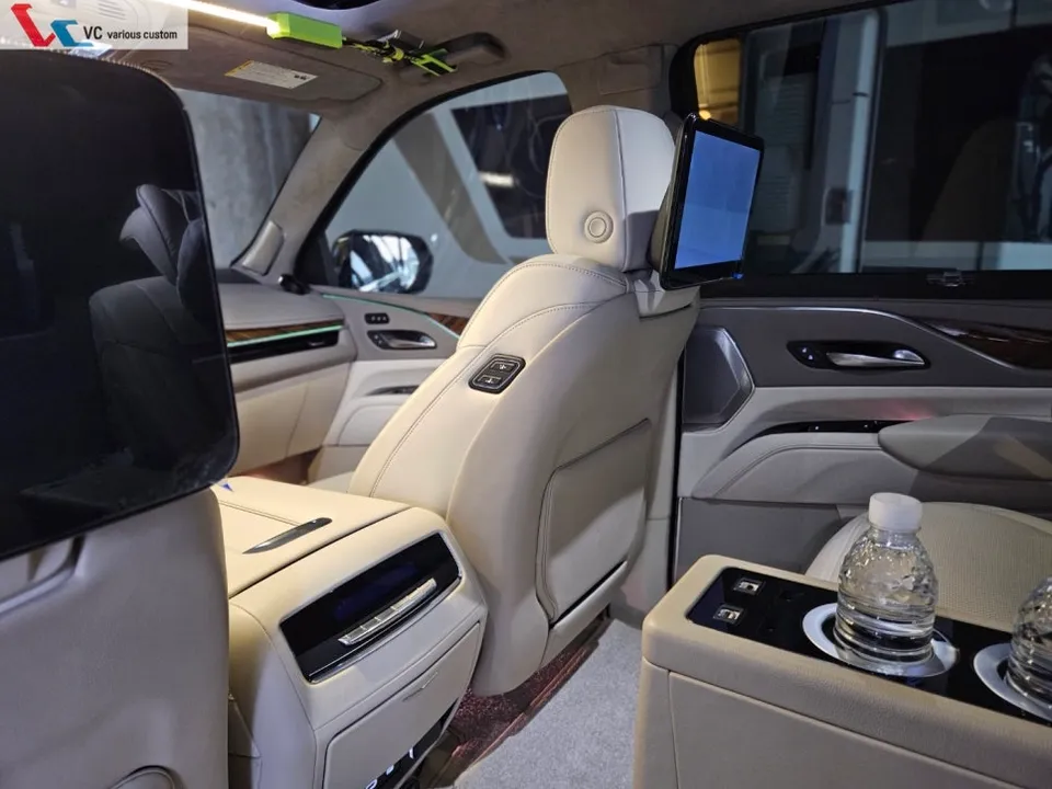 Cadillac Escalade oem options - Cadillac Escalade OEM Options Review — Cost & Results photo 5
