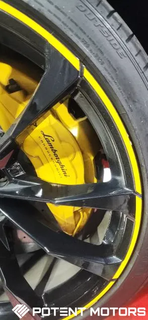 Lamborghiniのホイールリペア・塗装事例 施工写真 1-1