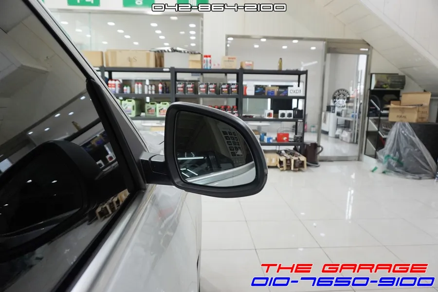 BMW X7 oem options - BMW X7 Wide Angle Mirror Upgrade Review photo 3