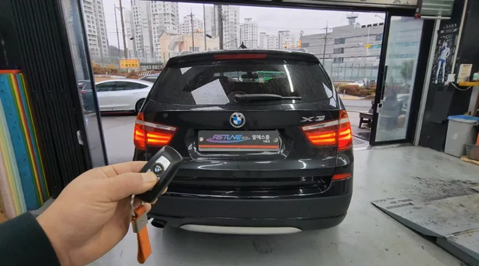 BMW X3 Power Tailgate Retrofit: Convenience & Cost
