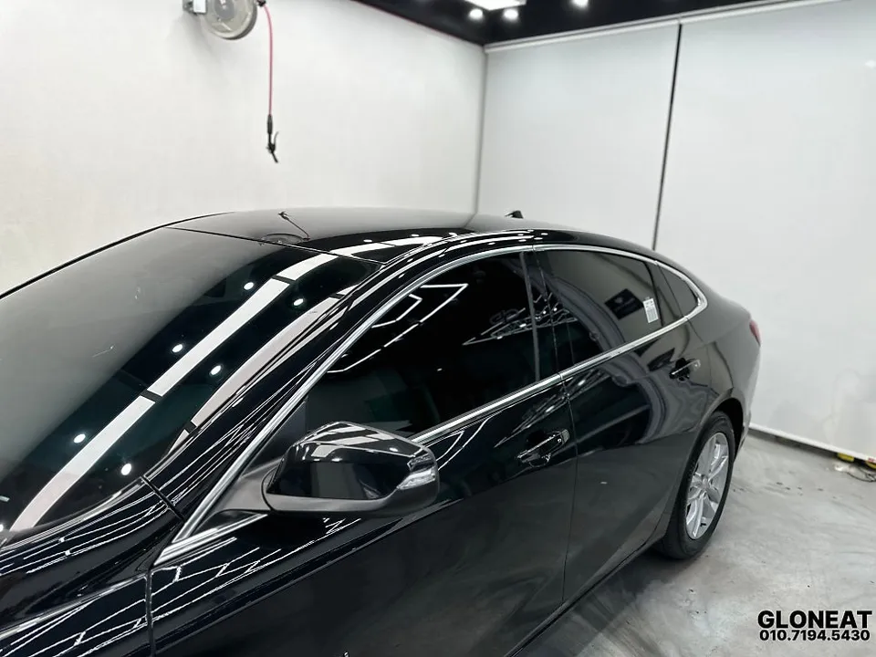 Chevrolet Malibuのカーラッピング事例 施工写真 1-3