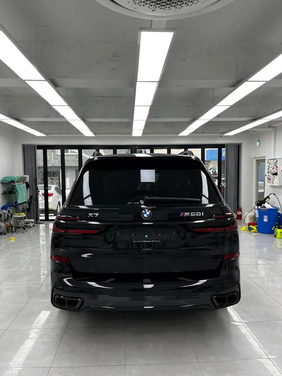 BMW X7 M60i PPF施工事例|費用目安と仕上がり 施工写真 3-1