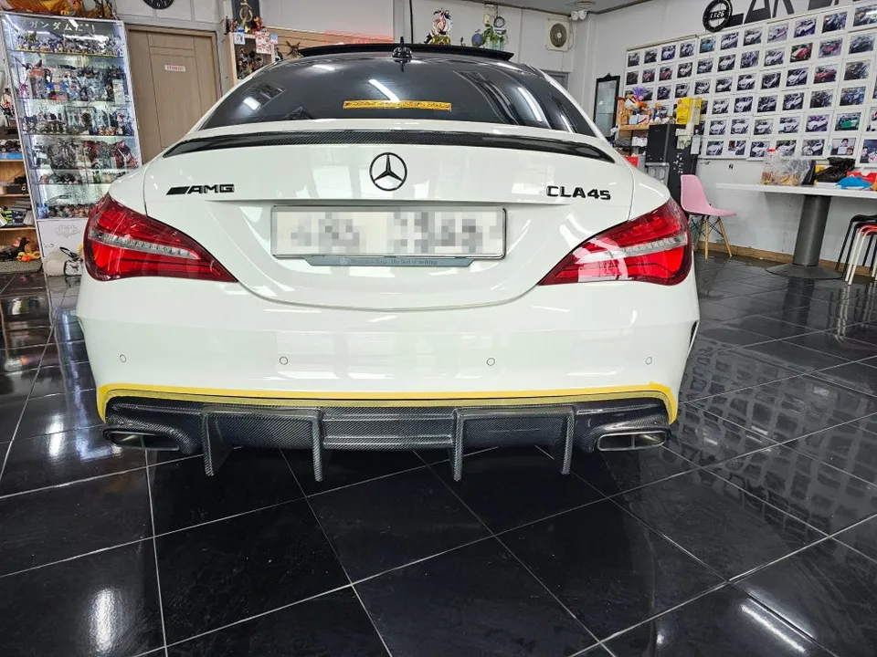Mercedes-Benz CLAのカーラッピング事例|費用目安・仕上がり 施工写真 3-2
