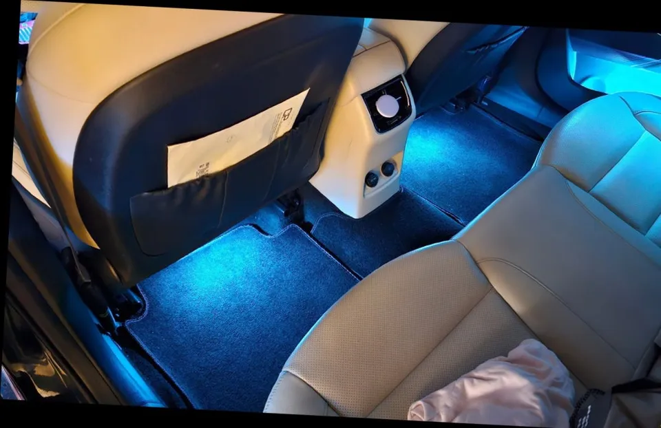 Kia K7 ambient lighting - Kia K7 Ambient Lighting Review — Luxe Interior Without OEM photo 6