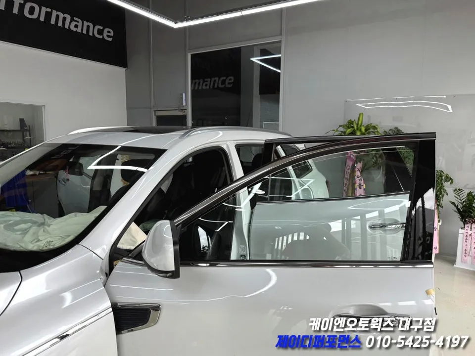 Renault Korea QM6 window tinting - Renault Korea QM6 Window Tinting Review: Caltvin ER Film photo 4