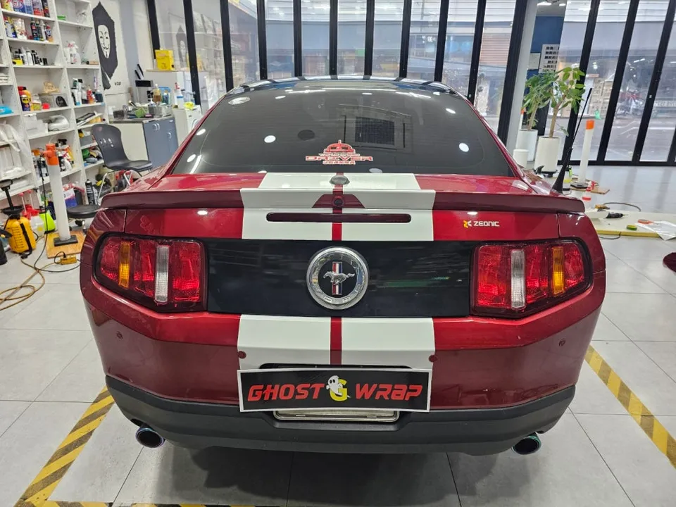 Ford Mustangのカーラッピング事例|費用目安・仕上がり 施工写真 4-2