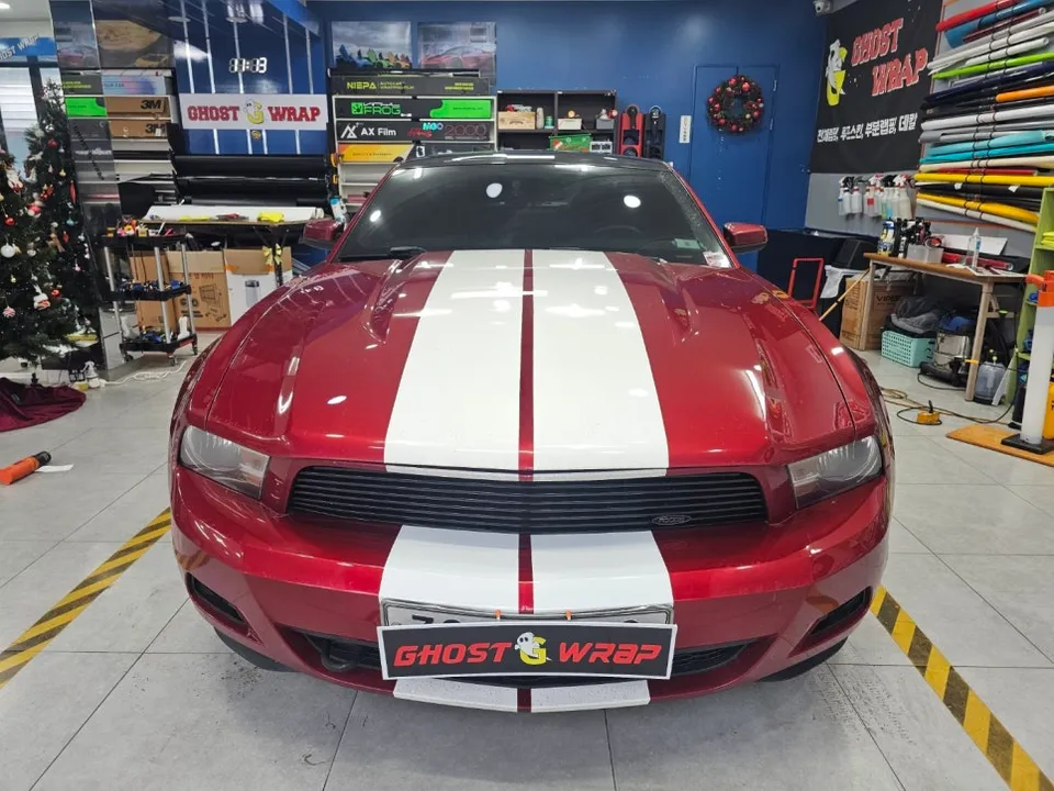 Ford Mustangのカーラッピング事例|費用目安・仕上がり 施工写真 1-3