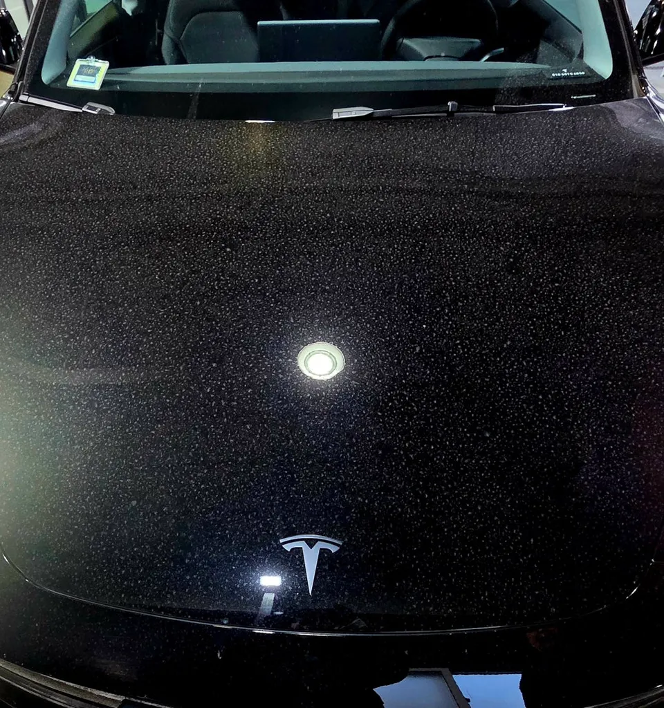 Tesla Model 3のガラスコーティング事例|費用目安と仕上がり 施工写真 2-1