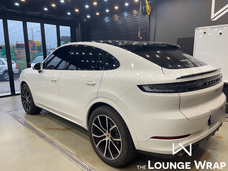 Porsche Cayenne Coupe vinyl wrap - Porsche Cayenne Coupe Vinyl Wrap Review - Burgundy Elegance photo 4