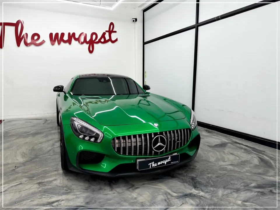 Mercedes-Benz AMG GTのカーラッピング事例｜スモーキーブルー 施工写真 3-2