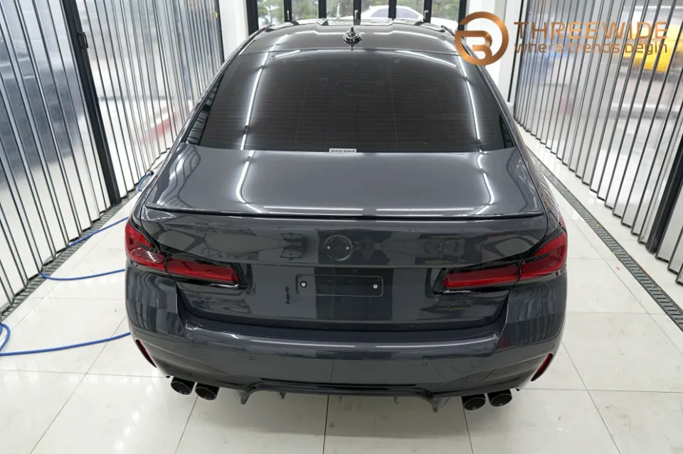 BMW M5 CompetitionのPPF施工事例 施工写真 3-1