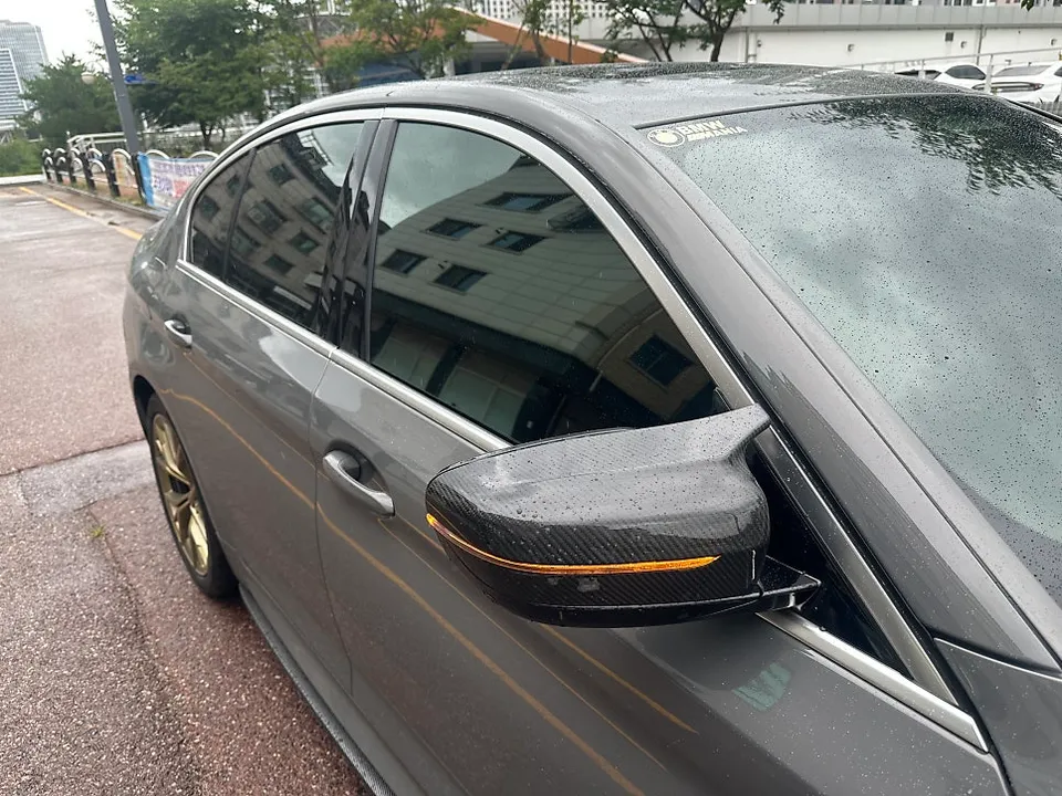 BMW 5 Series G30 vinyl wrap - BMW 5 Series G30 Vinyl Wrap Review: Cost & Results photo 5