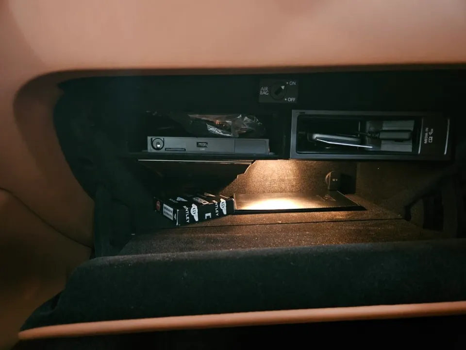 Bentley Continental GT android head unit - Bentley Continental GT CarPlay Retrofit Review — Cost photo 6