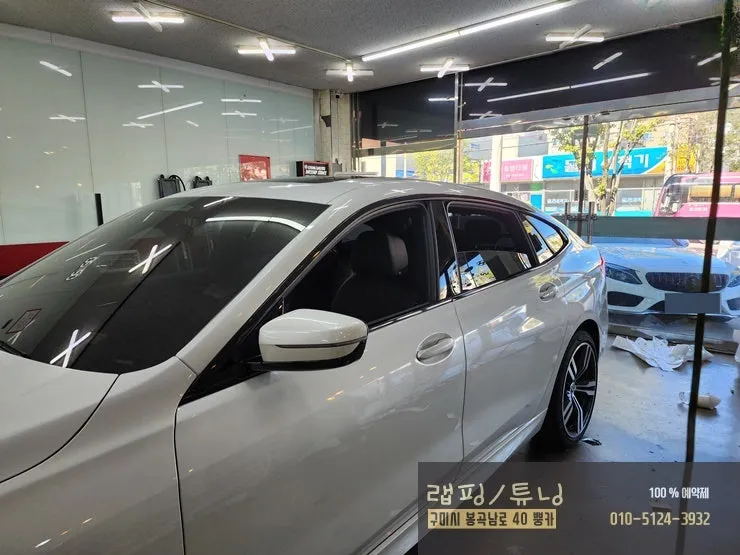 BMW 6 Series GTのウィンドウモールラッピング事例 施工写真 1-2