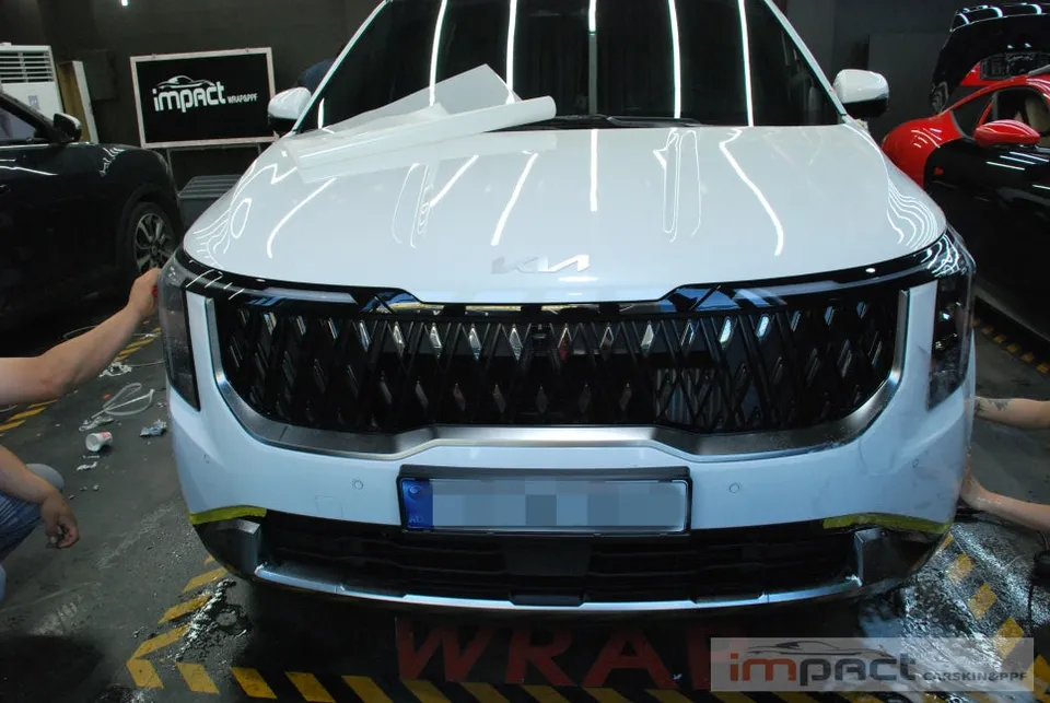 Kia Carnival KA4 PPF施工事例｜費用目安と仕上がり 施工写真 2