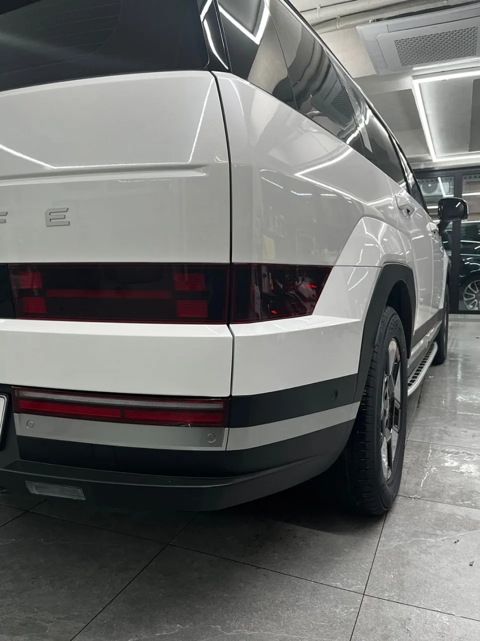 Hyundai Santa Fe PPF施工事例｜費用目安・仕上がり 施工写真 1-2