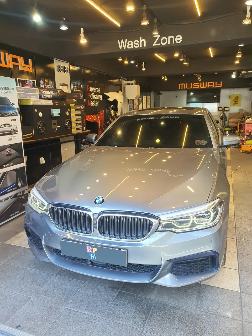 BMW 5 Series G30 Dash Cam Installation & Battery Upgrade