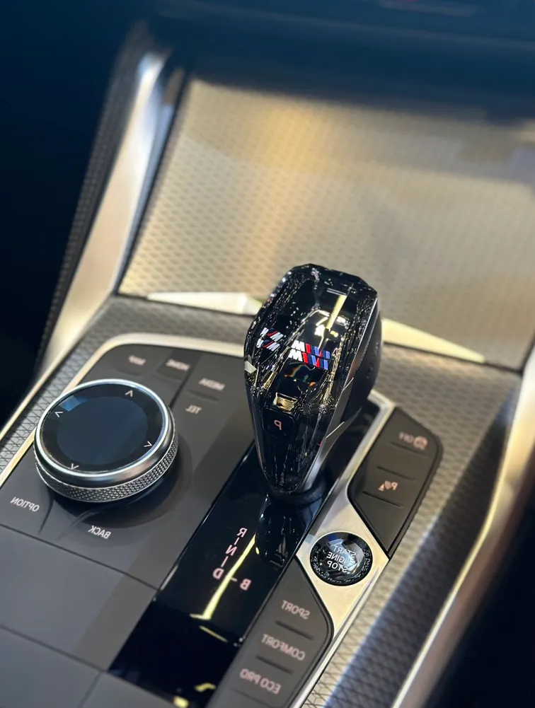 BMW i4 around view - BMW i4 Around View Monitor Review — Enhanced Parking & Safety photo 4