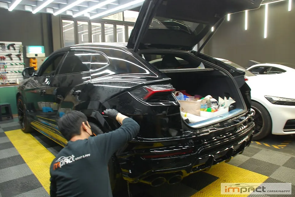 Lamborghini UrusのPPF施工事例｜費用目安・仕上がり 施工写真 1-2