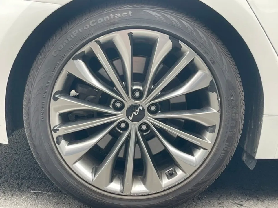 Kia K900 wheel repair - Kia K900 Wheel Repair & Refinishing Review — Professional Restoration photo 6