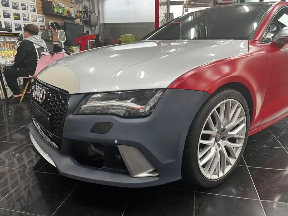 Audi A7のカーラッピング事例｜費用目安と仕上がり 施工写真 3-1