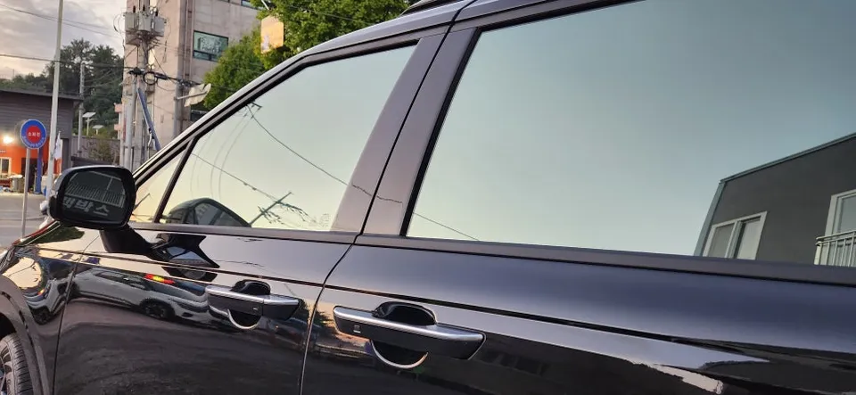 Kia Carnival dash cam - Kia Carnival Dash Cam Installation Review photo 3