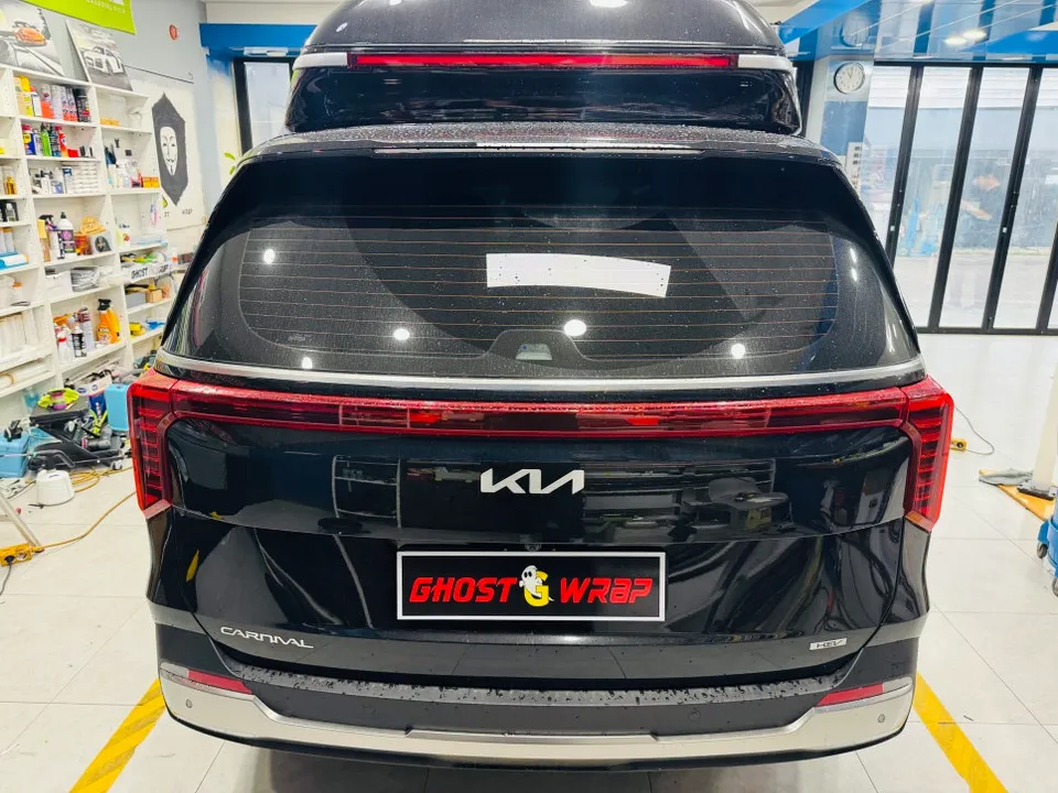 Kia Carnival Hi-Limousine vinyl wrap - Kia Carnival Hi-Limousine Vinyl Wrap Review — Cost & Results photo 3
