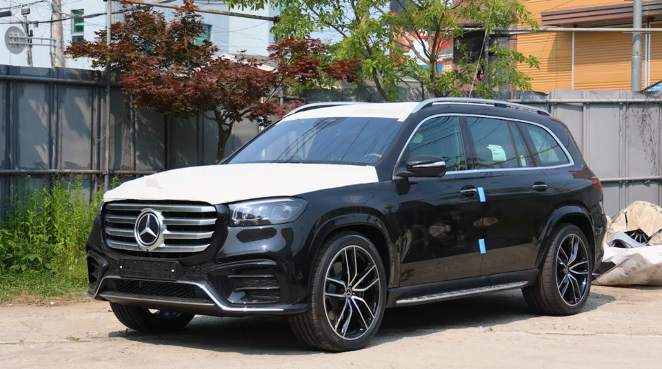 Mercedes-Benz GLS X167 oem options review