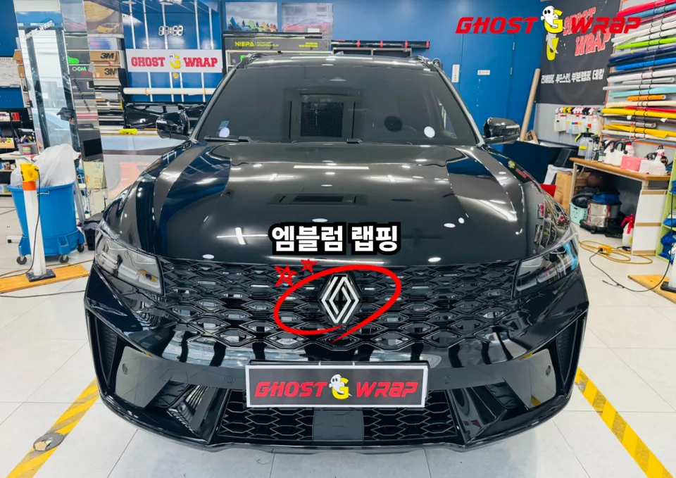 Renault Koleosのカーラッピング事例|費用目安・仕上がり 施工写真 3-1