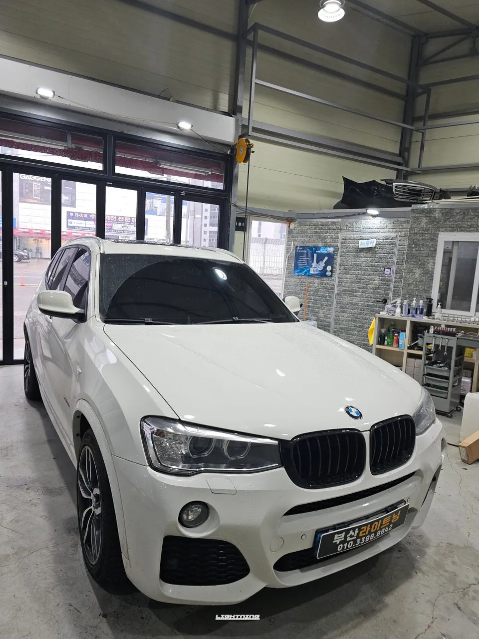 BMW X5 paint correction - BMW X5 Paint Correction & Glass Coating Review photo 4
