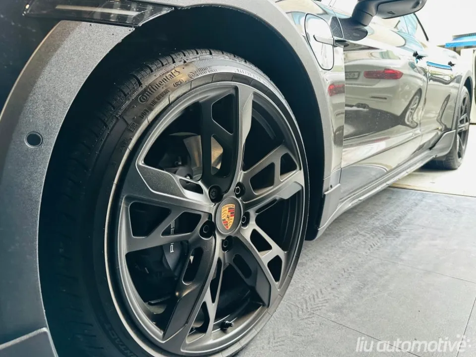 Porsche Taycan other - Porsche Taycan Turbo Knight Emblem Package Car Service Review photo 3