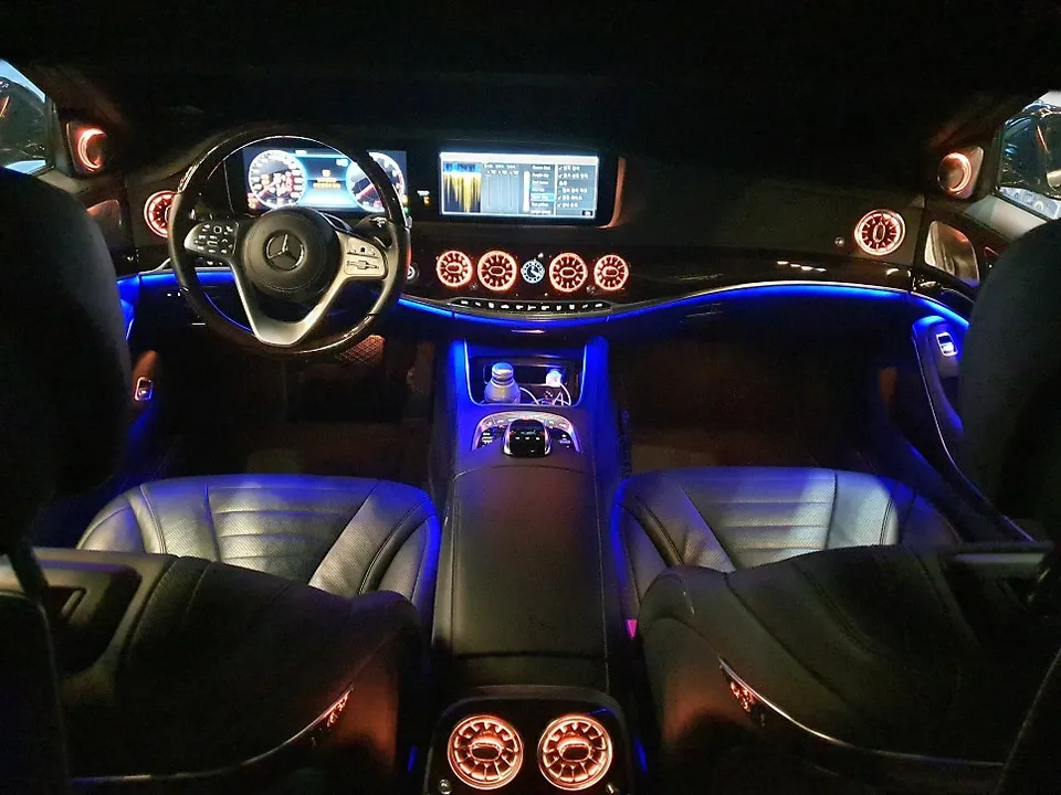 Mercedes-Benz S560 W222 ambient lighting - Mercedes-Benz S560 Ambient Lighting Upgrade - Enhanced Interior photo 7