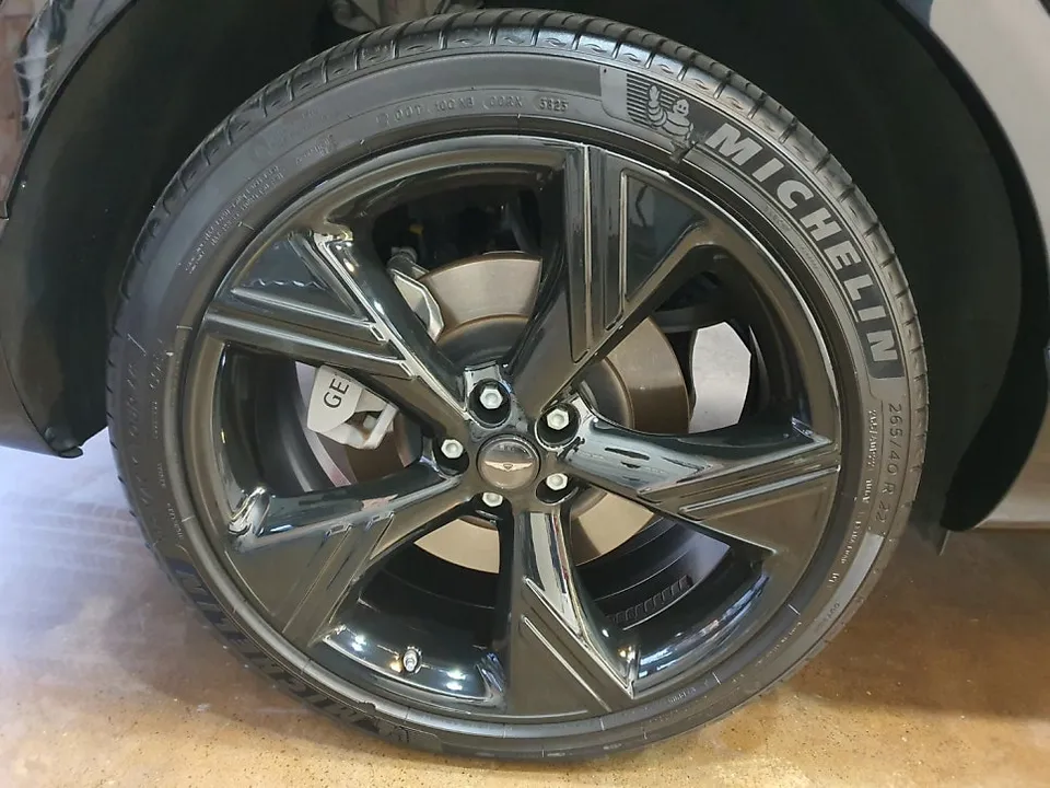 Genesis GV80 suspension upgrade - Genesis GV80 Brake Upgrade Review: Red Caliper Coilover Install photo 3