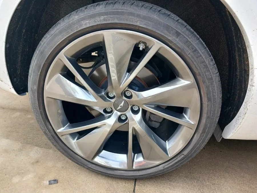 Genesis GV70 wheel repair - Genesis GV70 Wheel Repair & Refinishing Review — Hyper Silver Powder Coat photo 4