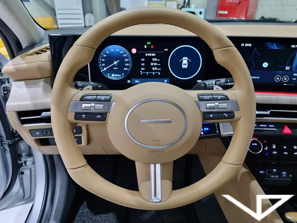 Hyundai Sonata DN8 interior customization - Hyundai Sonata DN8 Interior Customization Review photo 4
