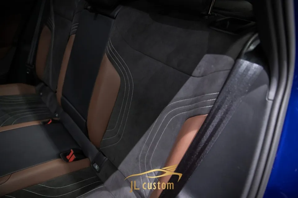 Volkswagen ID4 seat climate - Volkswagen ID4 Heated Seats Review — Enhanced Winter Comfort photo 4