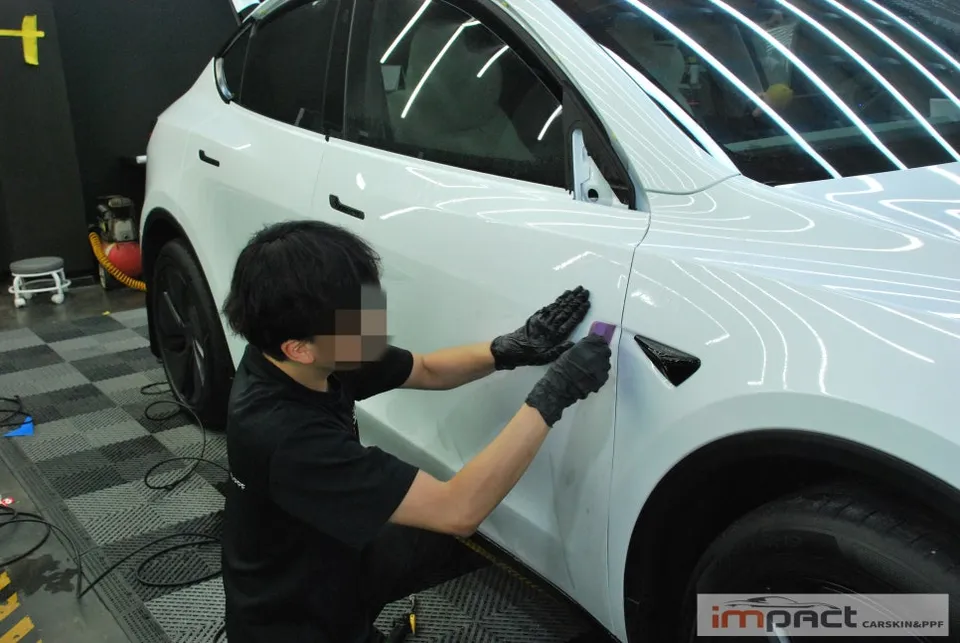 Tesla Model Y PPF施工事例|費用目安・仕上がり 施工写真 2-1